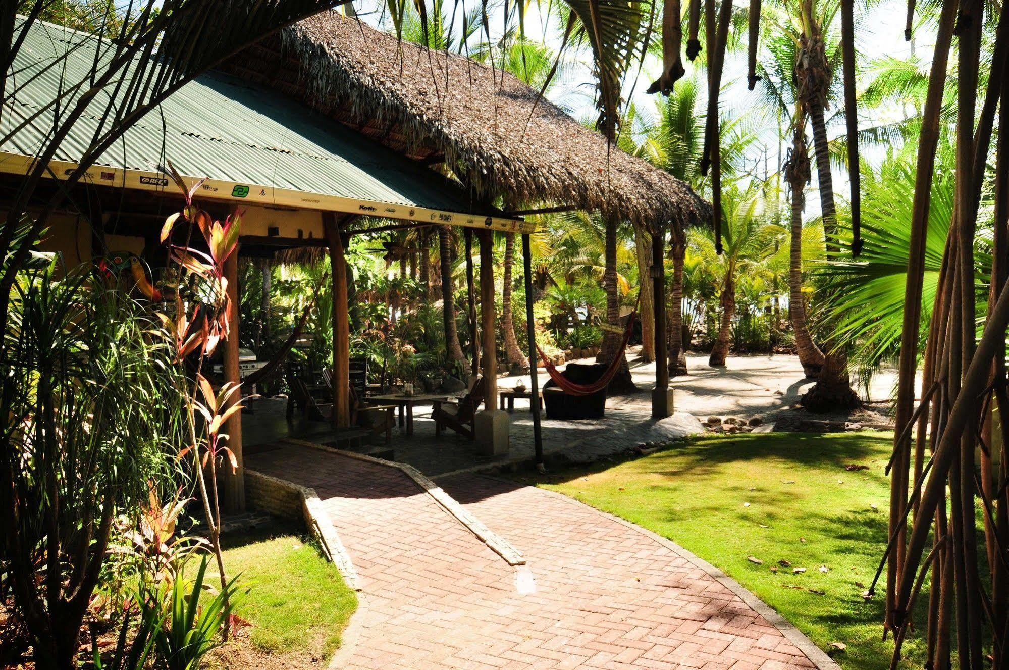 Santascabinas Playa Santa Teresa (Puntarenas) Exterior foto